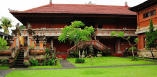 Das Balimuseum in Denpasar ist im Stil der historischen Paläste gehalten und zeigt die bewegte Geschichte der Insel Balimuseum in Denpasar, Bali